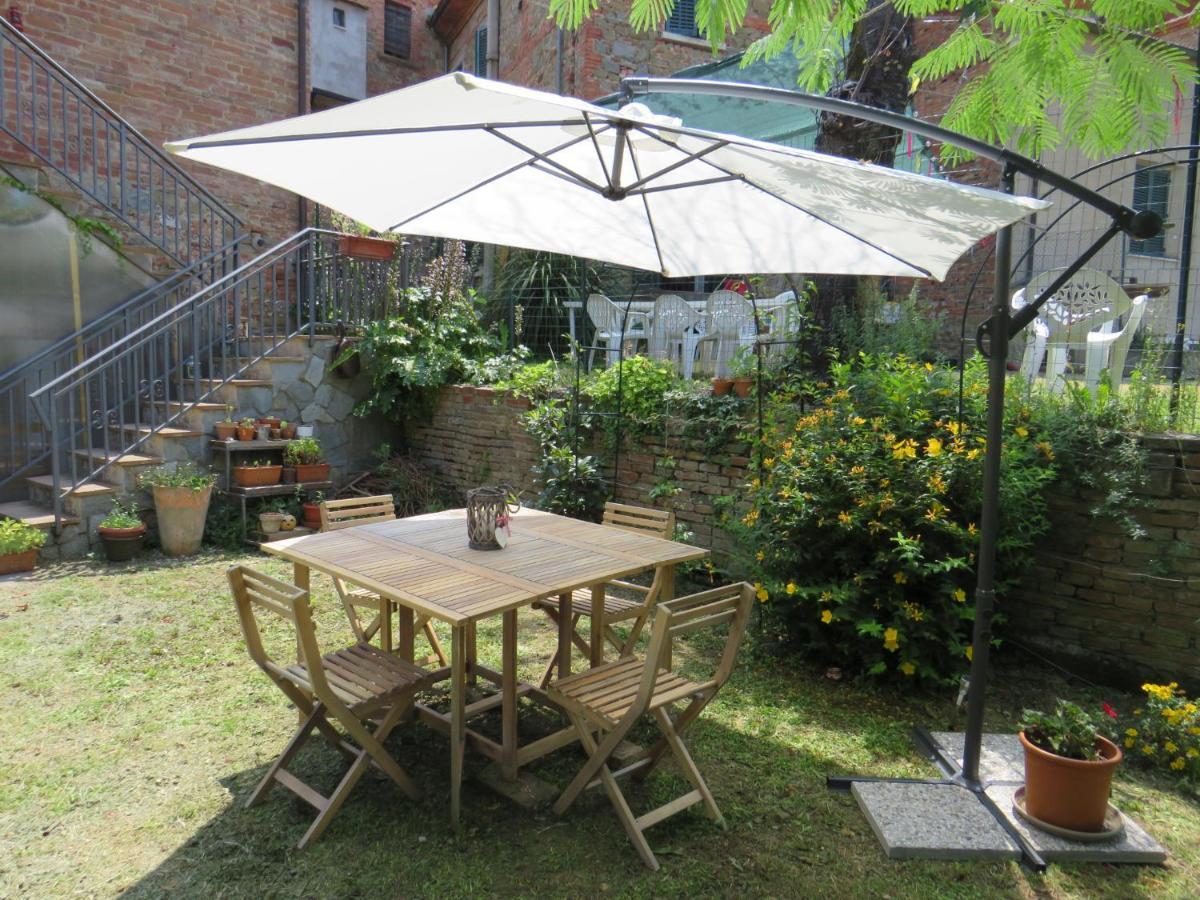 La Superba Ca' Zeneize Acomodação com café da manhã Foiano Della Chiana Exterior foto